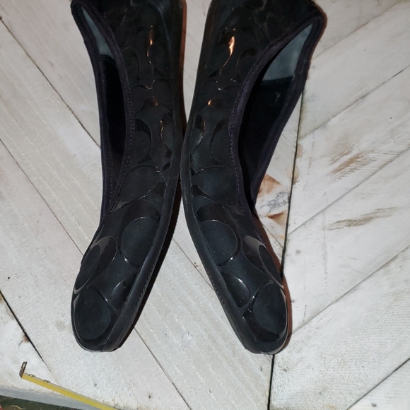 Coach Size 7 B Aria Black Leather Flats - Picture 5 of 8